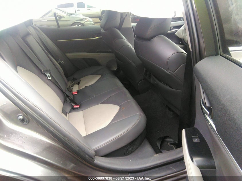 VIN 4T1F31AK7LU529235 2020 TOYOTA CAMRY HYBRID XLE