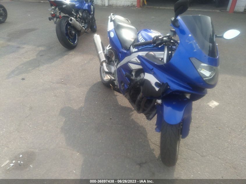 2002 YAMAHA YZF600 R - JYA5AHE0X2A034546