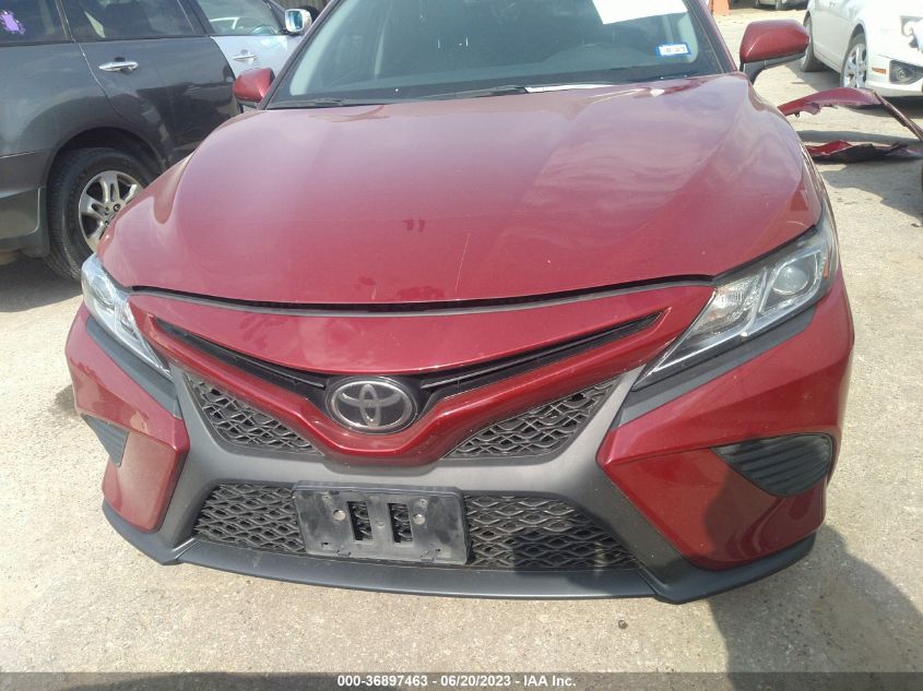 2018 TOYOTA CAMRY LE/SE/XLE/L - 4T1B11HK5JU584080