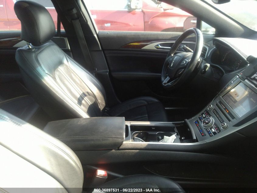 2017 LINCOLN MKZ RESERVE - 3LN6L5F96HR643643