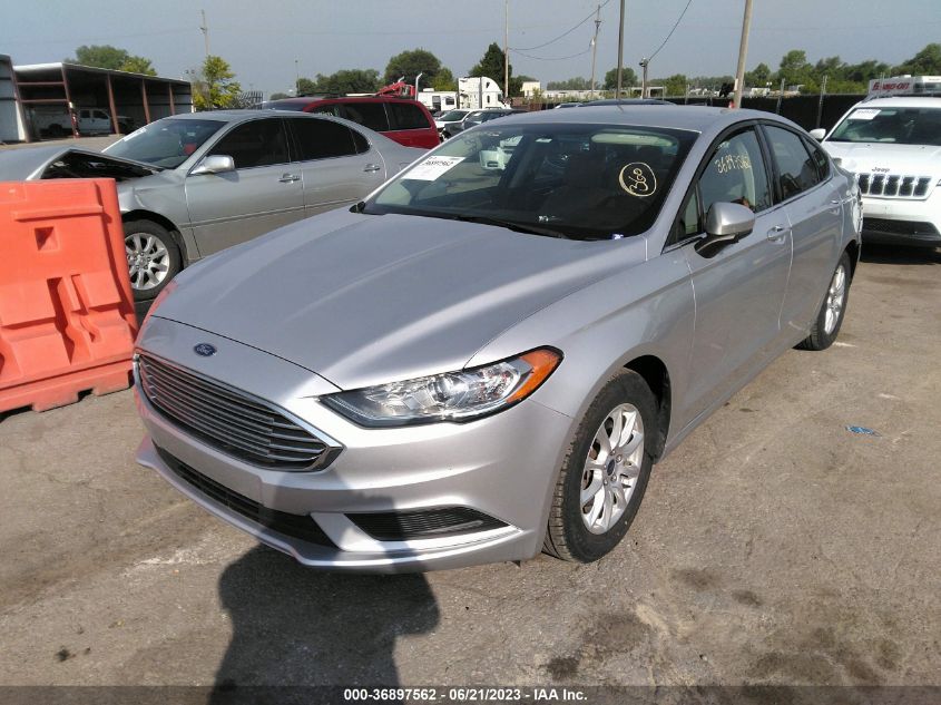 3FA6P0G77HR224246 2017 FORD FUSION, photo no. 2