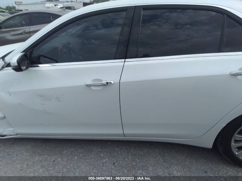 2015 CADILLAC CTS SEDAN PREMIUM RWD - 1G6AT5S39F0135425