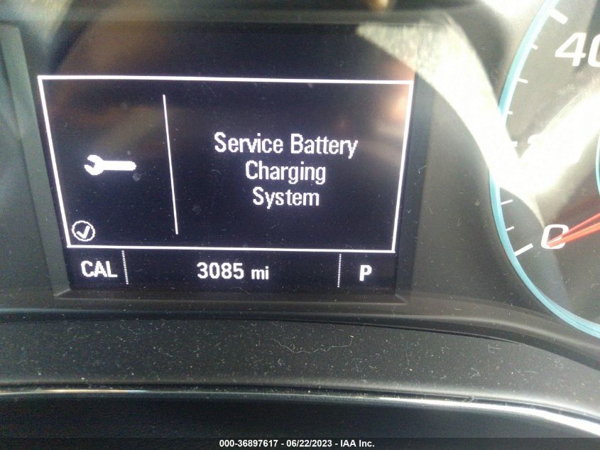 2018 CHEVROLET CRUZE LT - 1G1BE5SM1J7205755