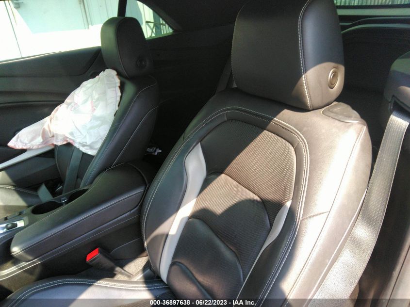 2019 CHEVROLET CAMARO 2LT - 1G1FD3DS2K0129414