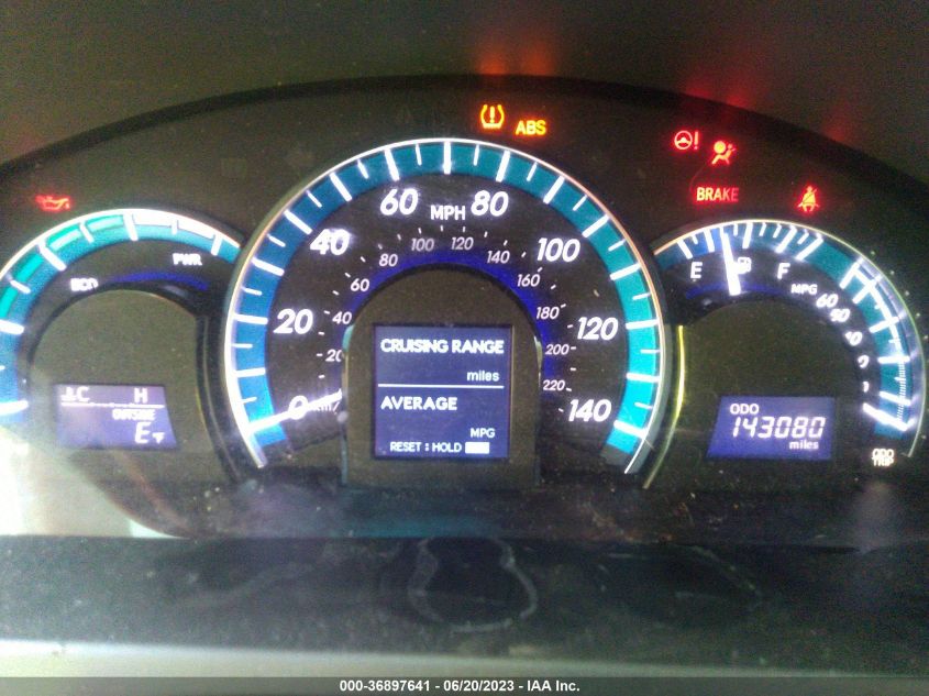 2013 TOYOTA CAMRY HYBRID LE/XLE - 4T1BD1FK0DU084956