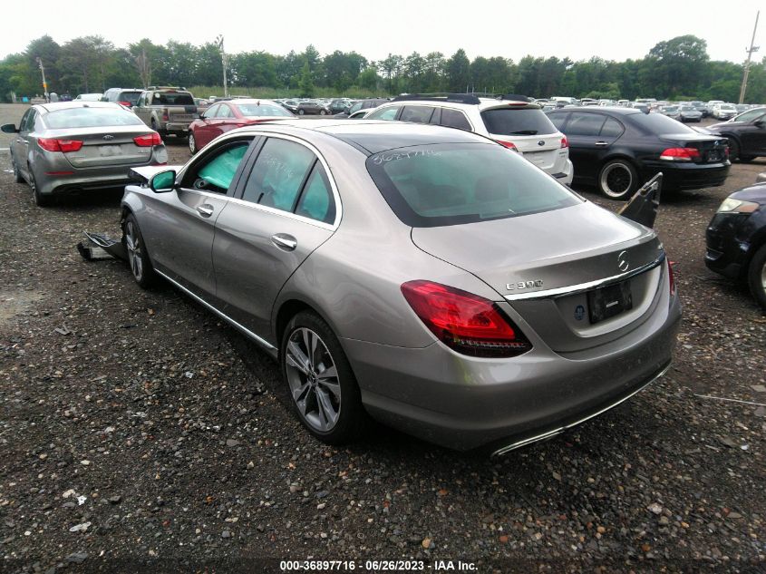 55SWF8EB0KU304403 2019 MERCEDES-BENZ C-CLASS, photo no. 3