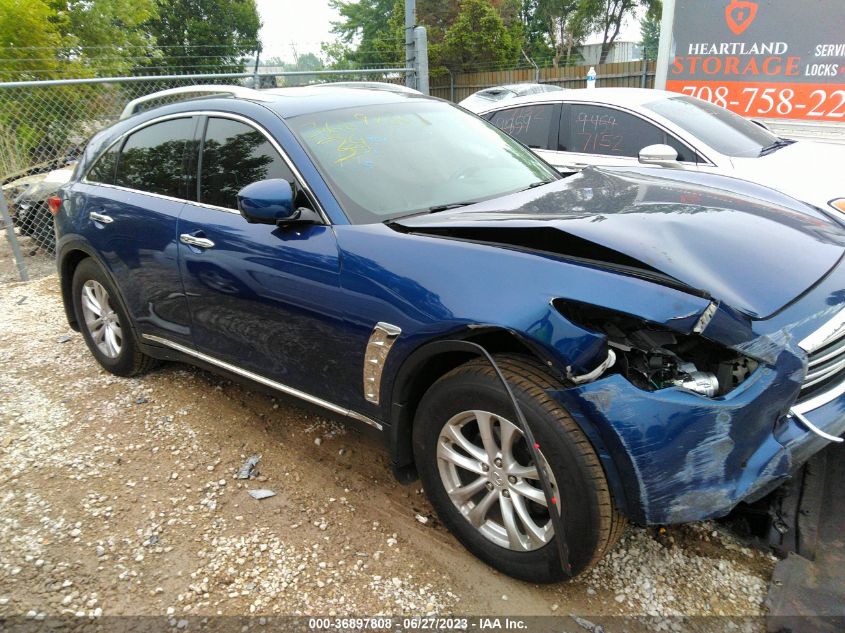 2015 INFINITI QX70 JN8CS1MW0FM480641