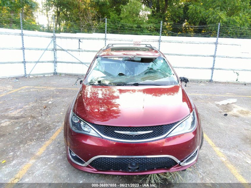 2017 CHRYSLER PACIFICA LIMITED - 2C4RC1GG8HR592014