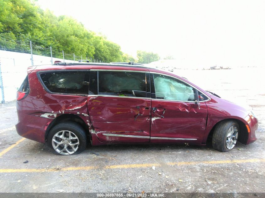 2017 CHRYSLER PACIFICA LIMITED - 2C4RC1GG8HR592014