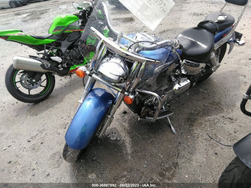 2007 HONDA VTX1300 R 1HFSC52657A410513