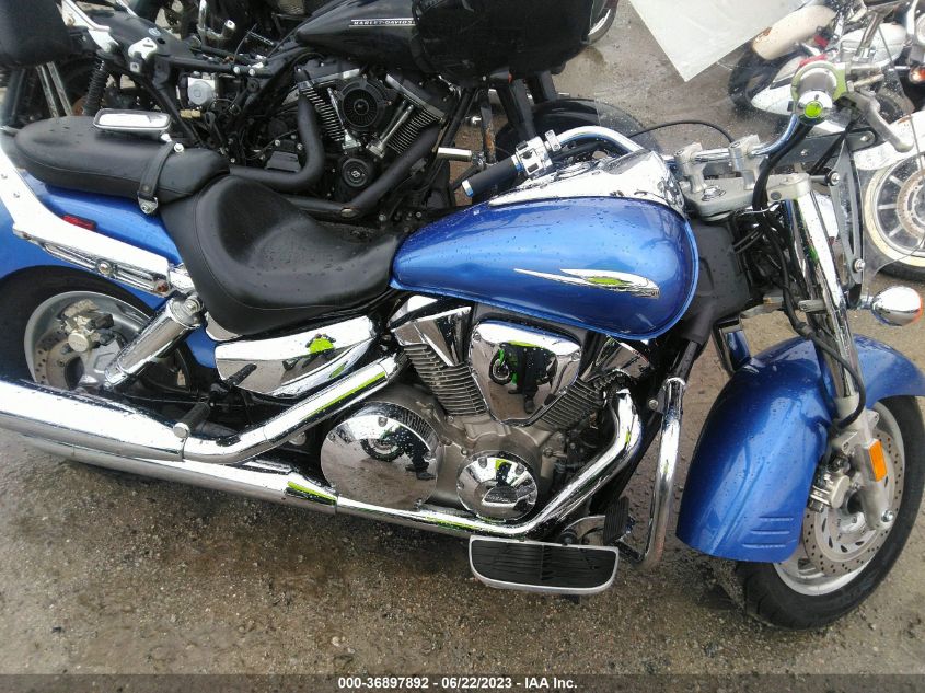 2007 HONDA VTX1300 R 1HFSC52657A410513