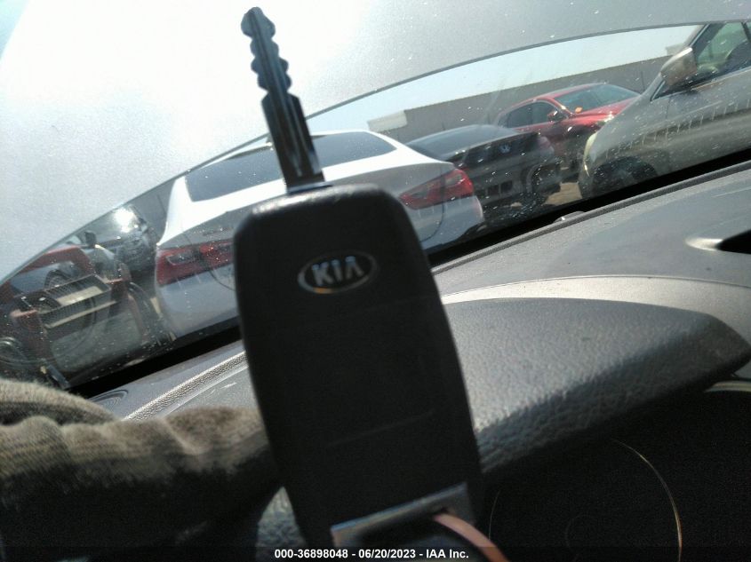 2015 KIA FORTE LX - KNAFX4A61F5310456