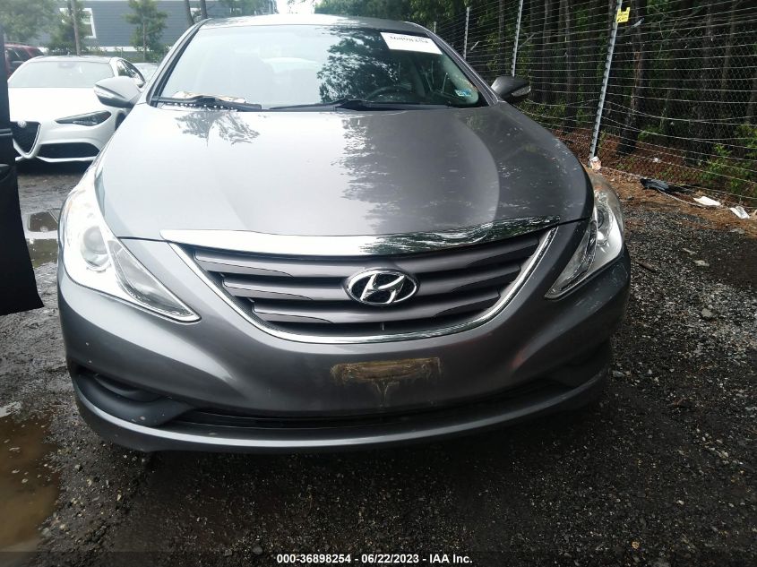 2014 HYUNDAI SONATA GLS - 5NPEB4AC5EH839619