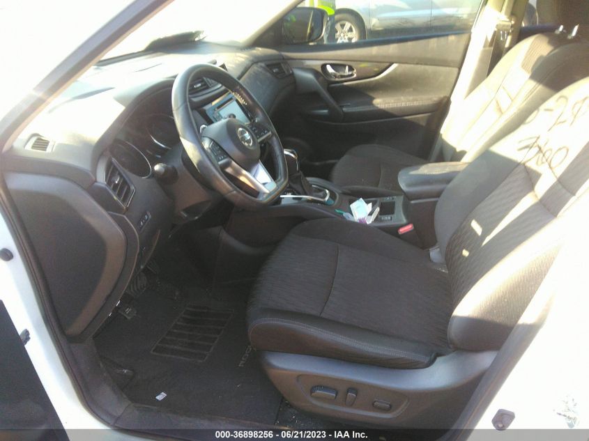 2017 NISSAN ROGUE SV - 5N1AT2MT8HC894105