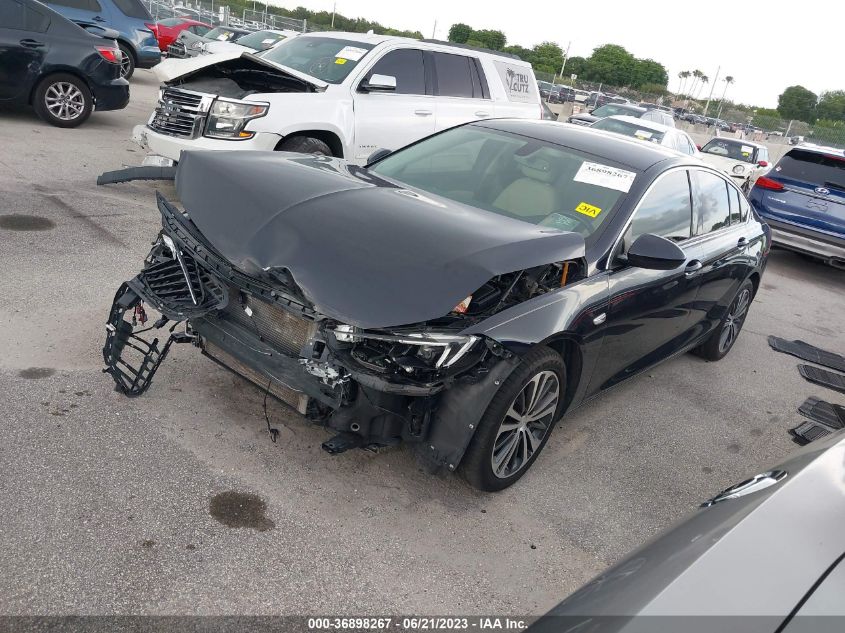 2018 BUICK REGAL SPORTBACK ESSENCE - W04GP6SX0J1063208