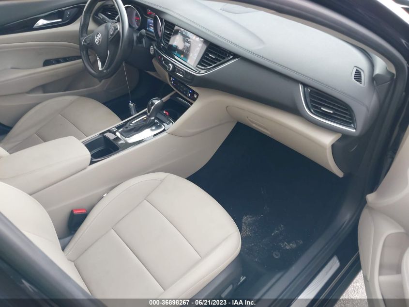 2018 BUICK REGAL SPORTBACK ESSENCE - W04GP6SX0J1063208