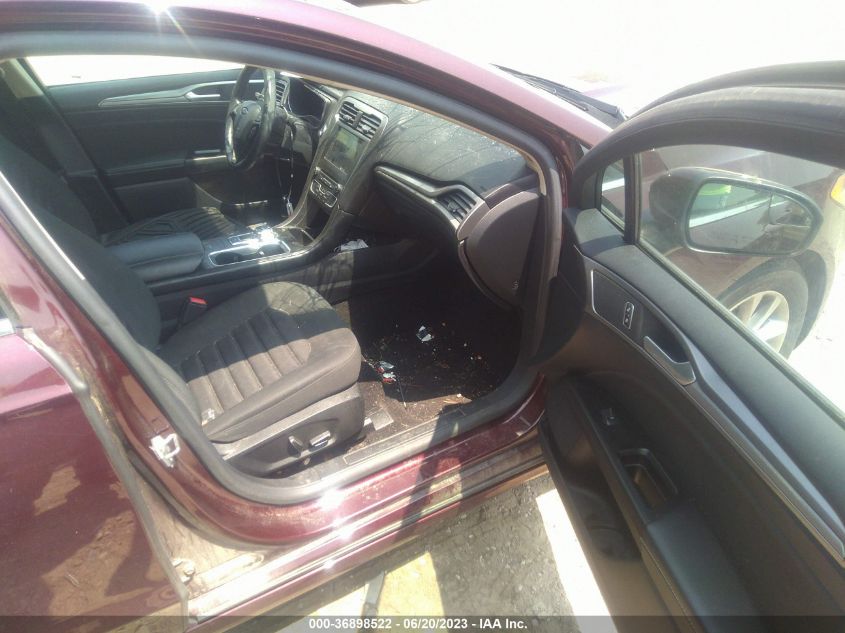 2017 FORD FUSION SE - 3FA6P0H7XHR415741