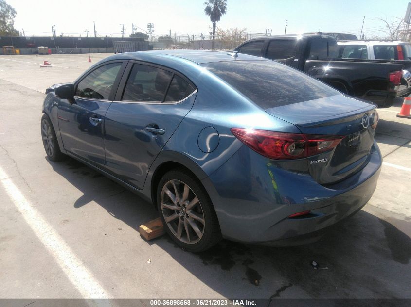 2018 MAZDA MAZDA3 4-DOOR TOURING - 3MZBN1V32JM190656