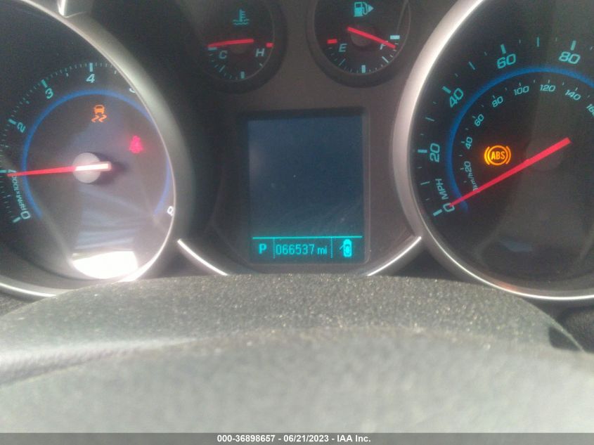 2013 CHEVROLET CRUZE 1LT - 1G1PC5SB9D7149871