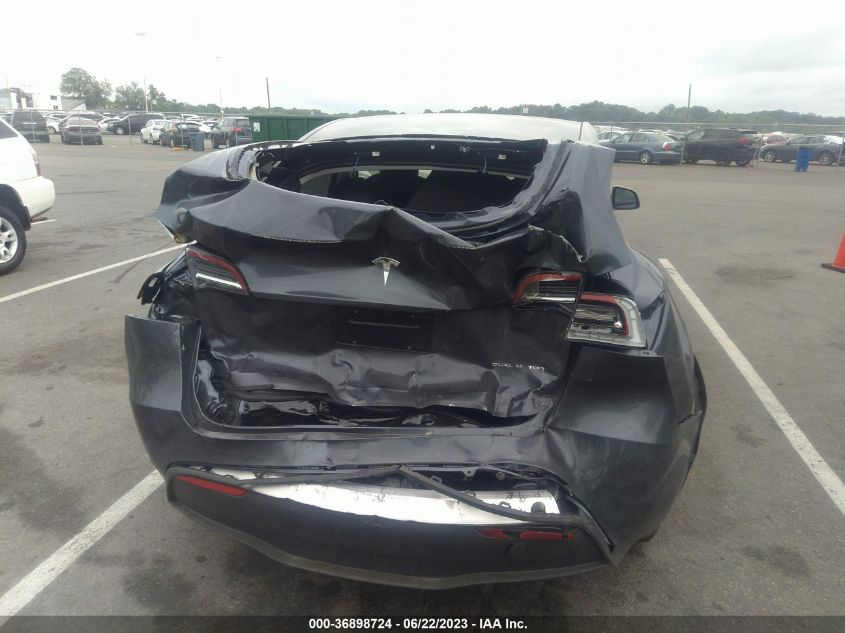 2023 TESLA MODEL Y - 7SAYGDEE0PF606617