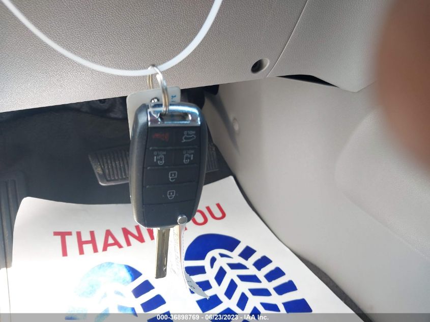 2021 KIA SEDONA LX - KNDMB5C11M6668096