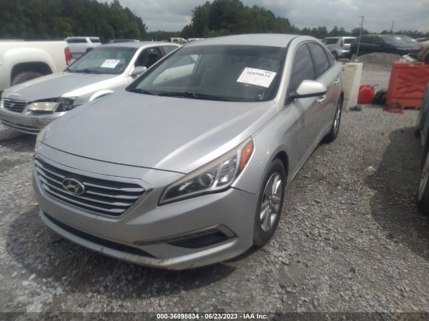 2015 HYUNDAI SONATA 2.4L SE - 5NPE24AFXFH163325