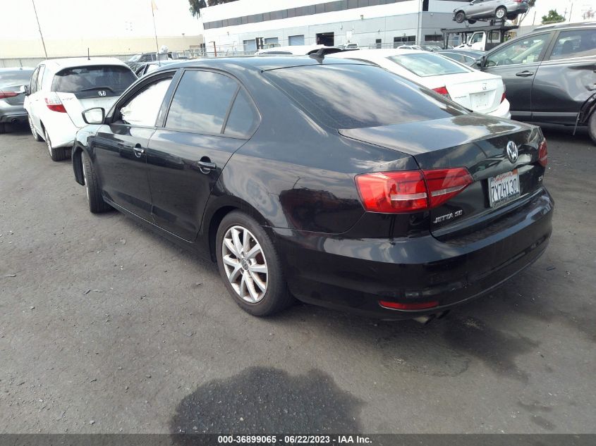 2015 VOLKSWAGEN JETTA SEDAN 1.8T SE - 3VWD17AJ7FM262809