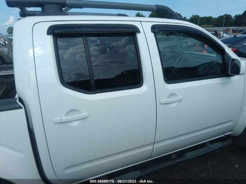 2015 NISSAN FRONTIER PRO-4X - 1N6AD0EV7FN719882