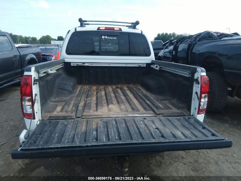 2015 NISSAN FRONTIER PRO-4X - 1N6AD0EV7FN719882