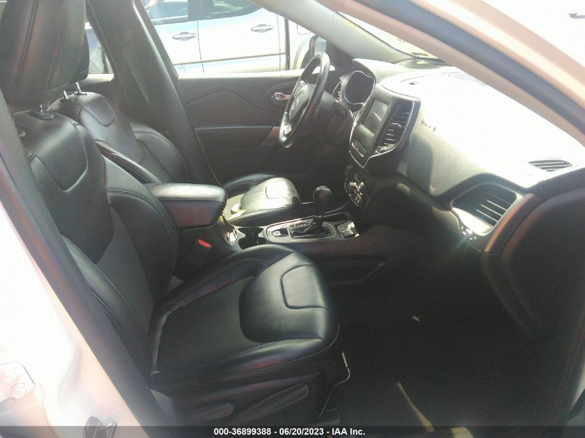 2019 JEEP CHEROKEE LATITUDE PLUS - 1C4PJLLB9KD316325