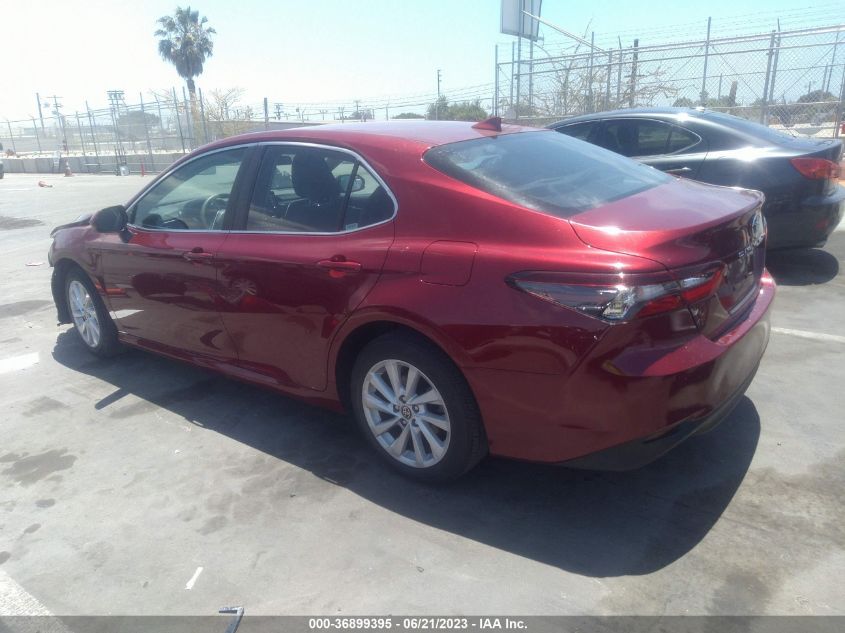 2021 TOYOTA CAMRY LE - 4T1C11AK7MU472707