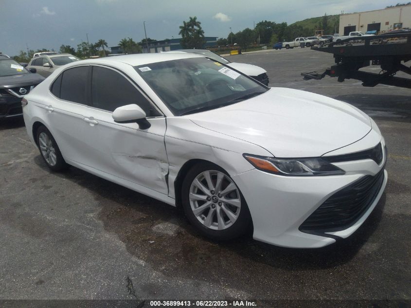 2018 TOYOTA CAMRY LE/SE/XLE/L - 4T1B11HK1JU648101