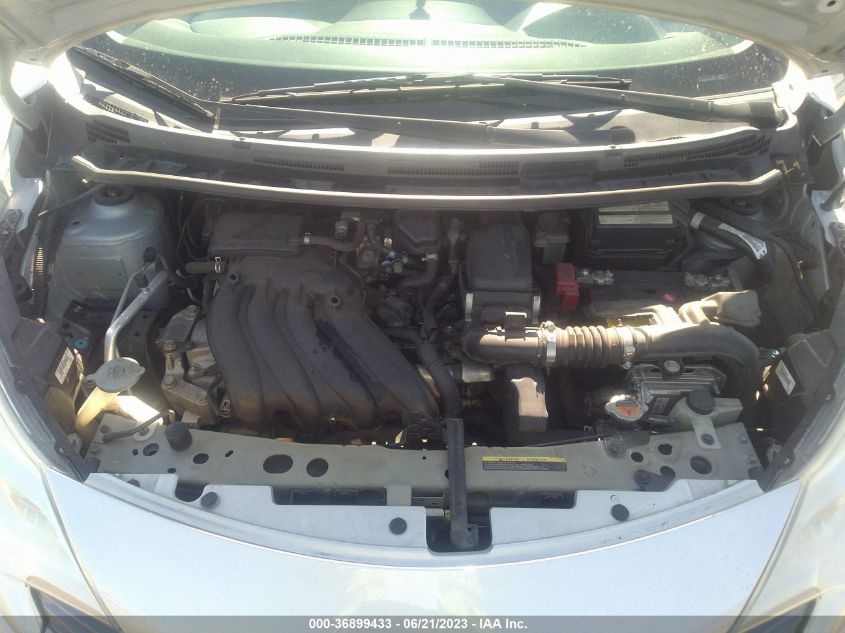 2015 NISSAN VERSA NOTE SV - 3N1CE2CP3FL444393