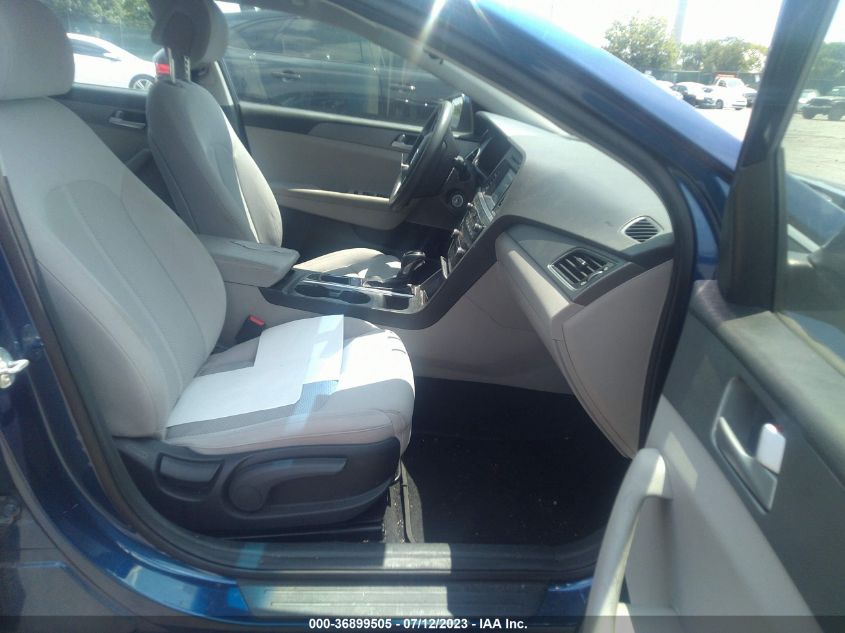 2016 HYUNDAI SONATA 2.4L SE - 5NPE24AF5GH327937