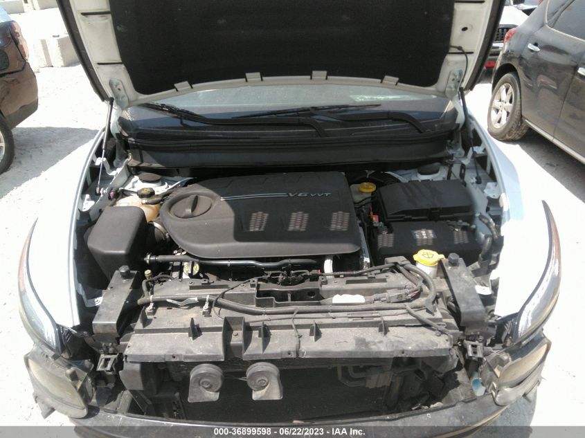 2015 JEEP CHEROKEE TRAILHAWK - 1C4PJMBS3FW717404