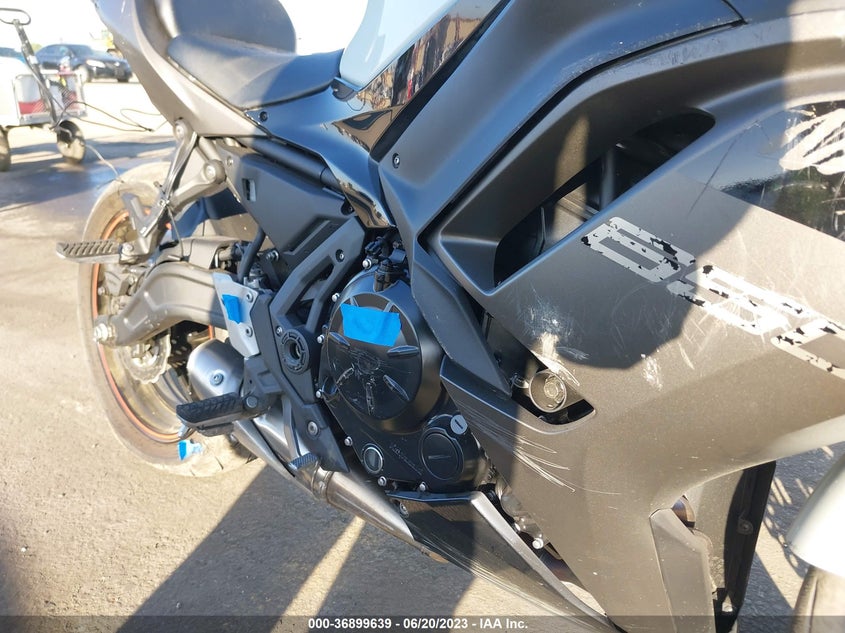 VIN ML5EXER19PDA94731 2023 KAWASAKI EX650 R