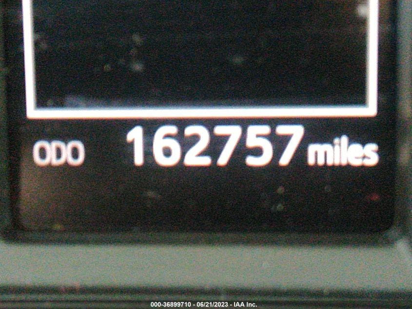 2016 TOYOTA RAV4 XLE - JTMRFREV1GJ075356