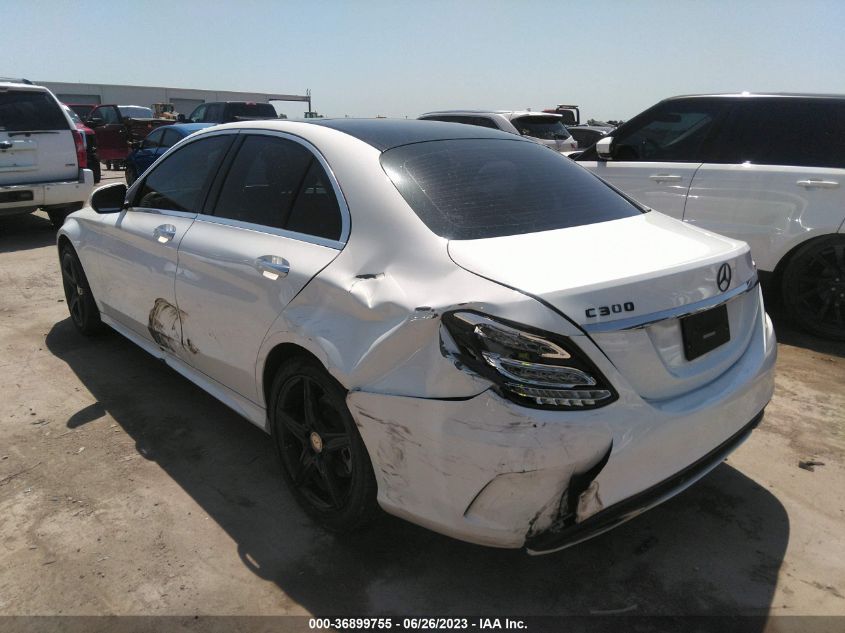 2015 MERCEDES-BENZ C-CLASS C 300 - 55SWF4KB1FU024086