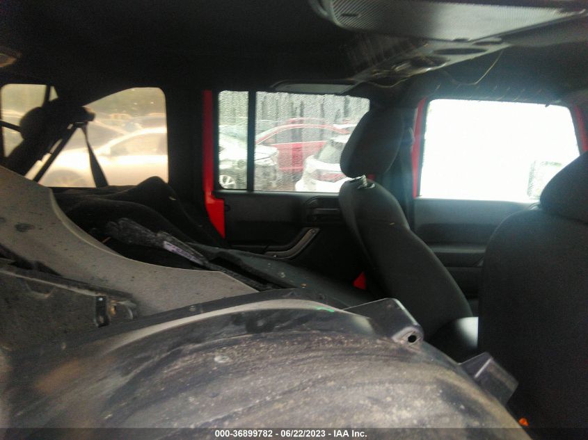 2015 JEEP WRANGLER UNLIMITED SPORT - 1C4BJWDG1FL755293