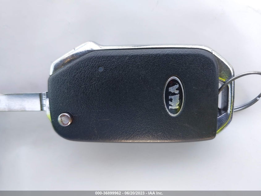 VIN 3KPF24AD6LE146900 2020 KIA FORTE LXS