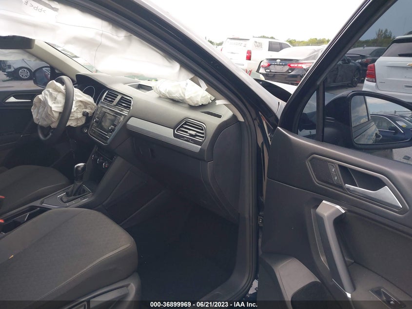 VIN 3VV1B7AX4LM136895 2020 VOLKSWAGEN TIGUAN S