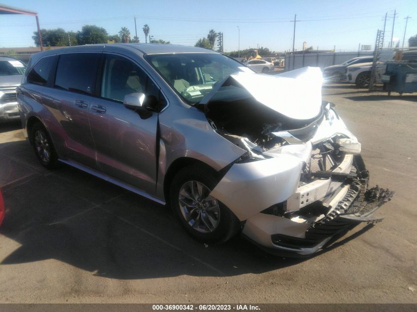 5TDKRKEC5NS103819 2022 TOYOTA SIENNA, photo no. 1