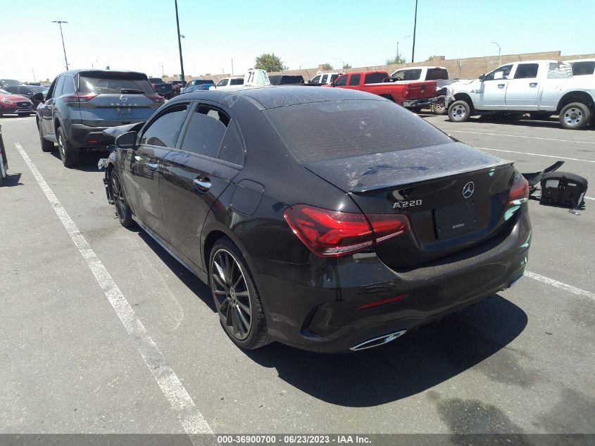 2020 MERCEDES-BENZ A-CLASS A 220 - W1K3G4EB6LJ230186