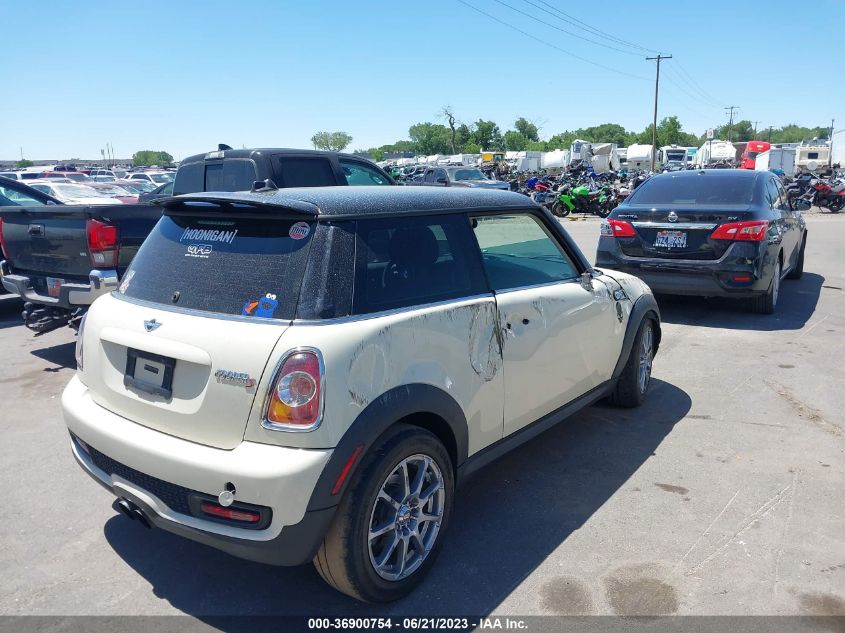 2013 MINI COOPER HARDTOP S - WMWSV3C56DT475785
