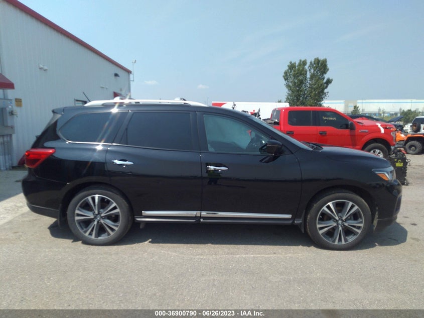 VIN 5N1DR2MM3HC696150 2017 NISSAN PATHFINDER PLATINUM