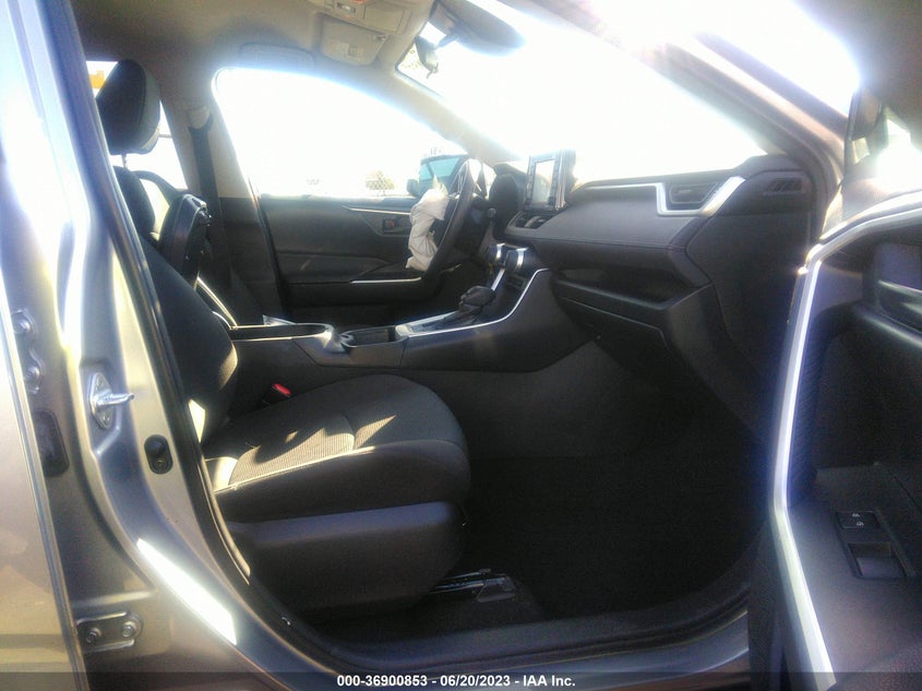VIN 2T3K1RFV7MC105344 2021 TOYOTA RAV4 LE
