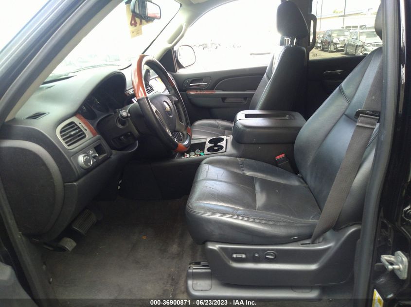 2013 CHEVROLET TAHOE LT - 1GNSCBE09DR352412