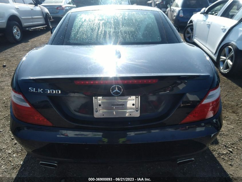 2016 MERCEDES-BENZ SLK SLK 300 - WDDPK3JA0GF115793