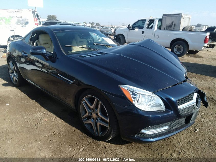 2016 MERCEDES-BENZ SLK SLK 300 - WDDPK3JA0GF115793