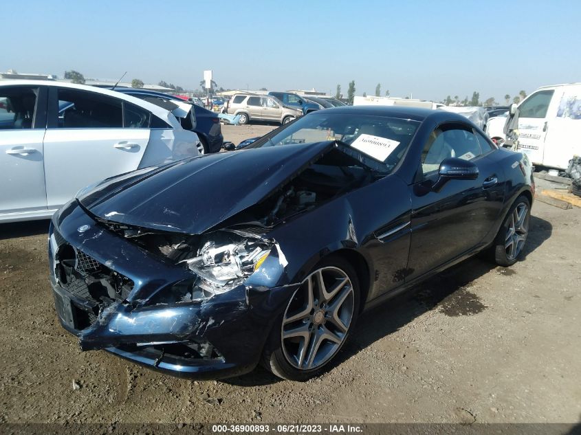 2016 MERCEDES-BENZ SLK SLK 300 - WDDPK3JA0GF115793